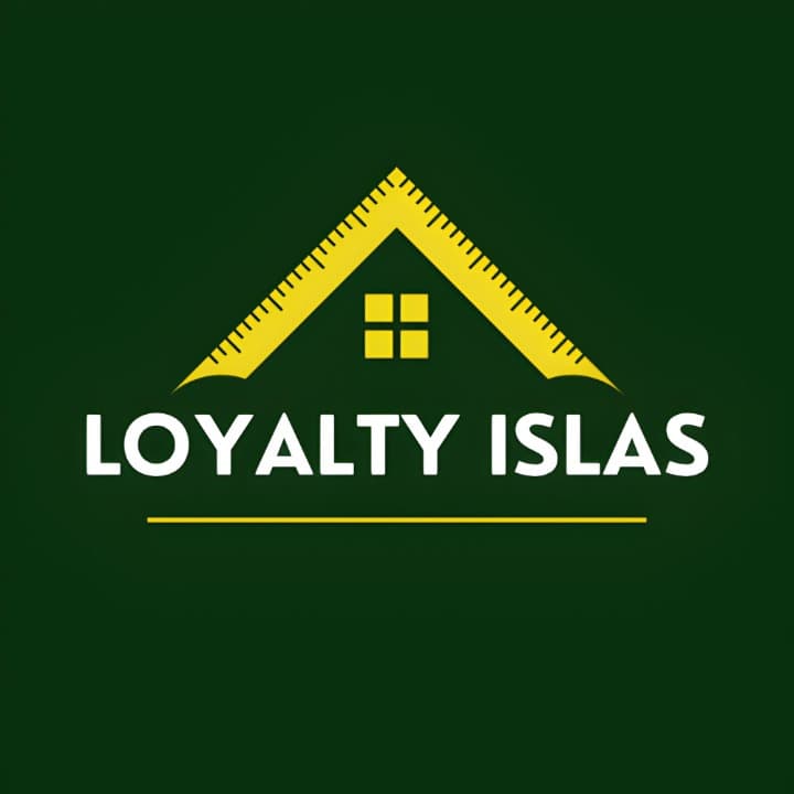 minimalist logo, geometric shapes, clean background, roofing symbol or deck icon minimalist logo, geometric shapes, clean background, roofing symbol or deck icon